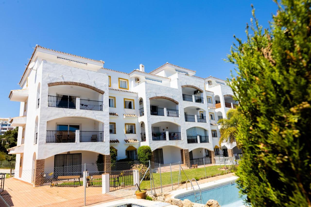 Spacious 2-Bedroom Apartment With Free Parking Sitio de Calahonda Exterior foto