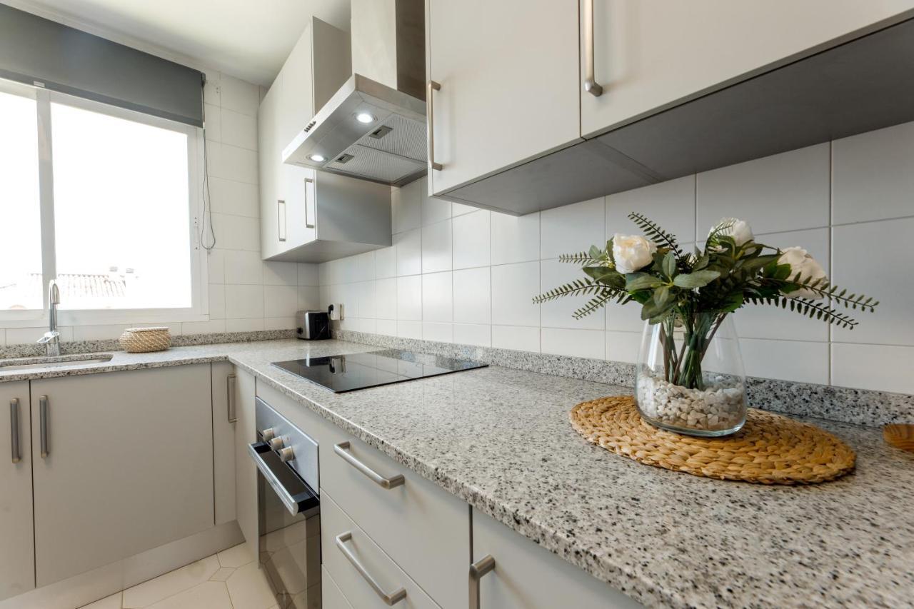 Spacious 2-Bedroom Apartment With Free Parking Sitio de Calahonda Exterior foto